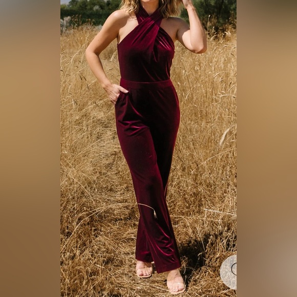 Emerald Green Velvet Halter Top - Picture 2 of 4